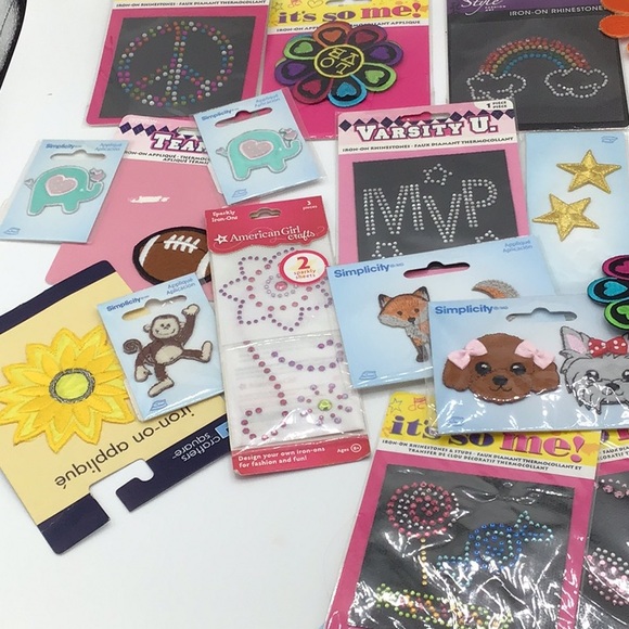 Iron on patches lot511 - Picture 2 of 5